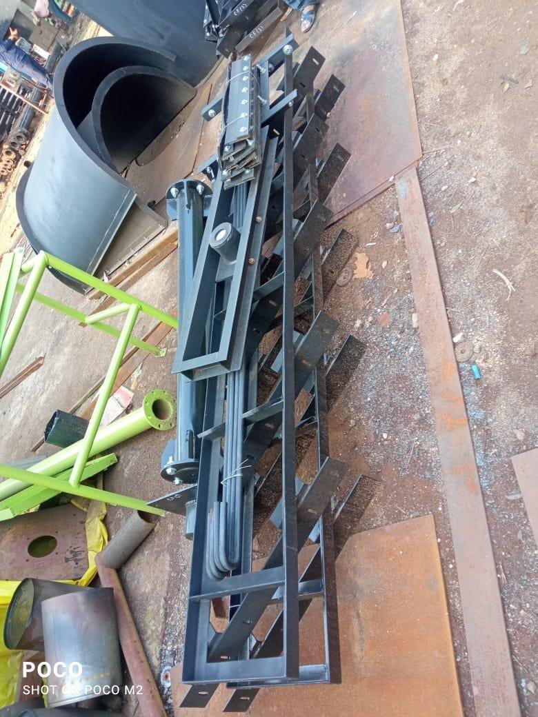 Clarifier mechanism