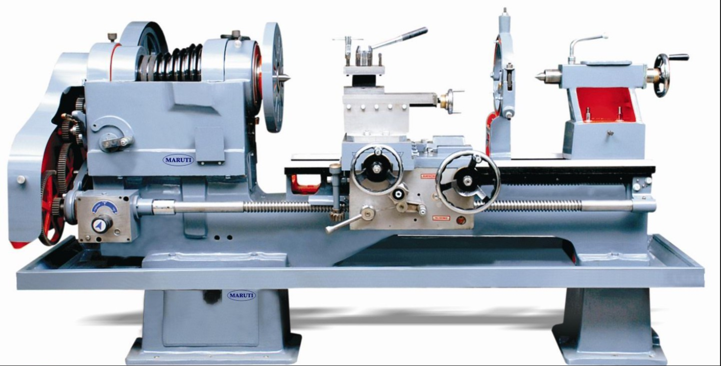 Machining bay with lathe and radial drilling capacity